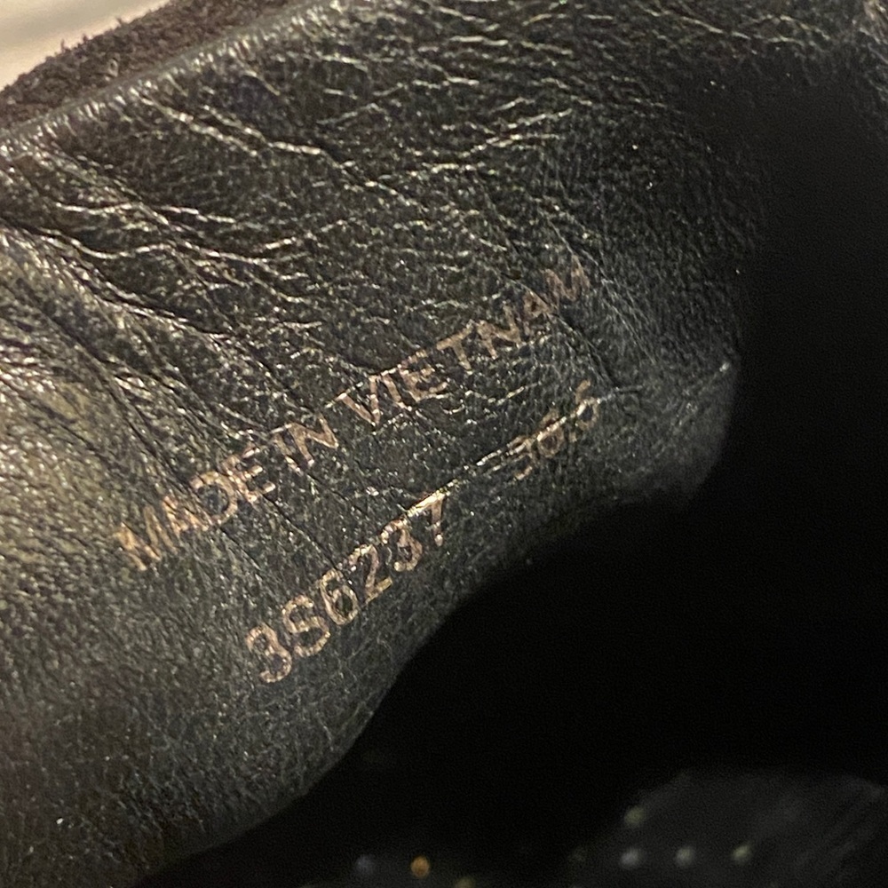 Authentic Prada slip on sneakers - Picture 7 of 7